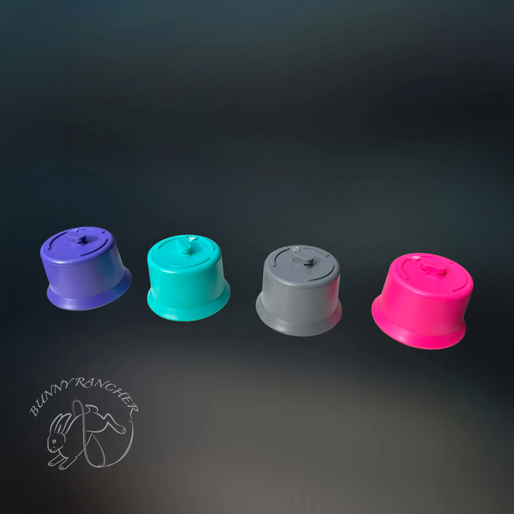 Easy Twist-On Cage Bowl | 6oz XS Feed & Water Cup