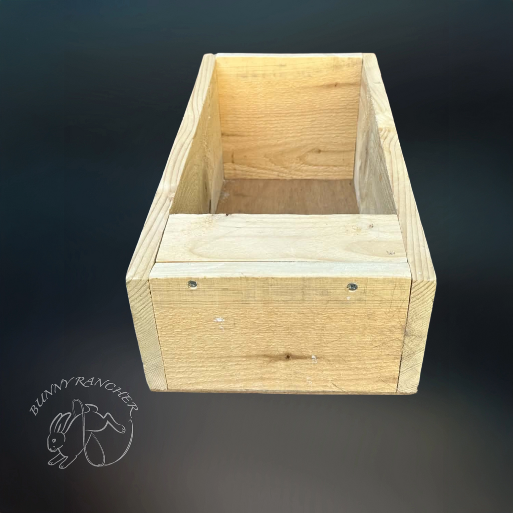 Wooden Rabbit Nesting Box for Medium Size Breeds – Solid Pine